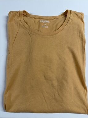 Bonobos Short Sleeve Tee in Mustard